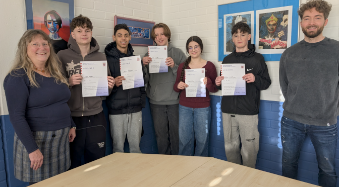 Mathematik-Talente der Schule am Ried qualifiziert