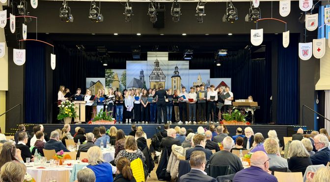 Schulchor sorgt für Gänsehaut beim Neujahrsempfang 2026