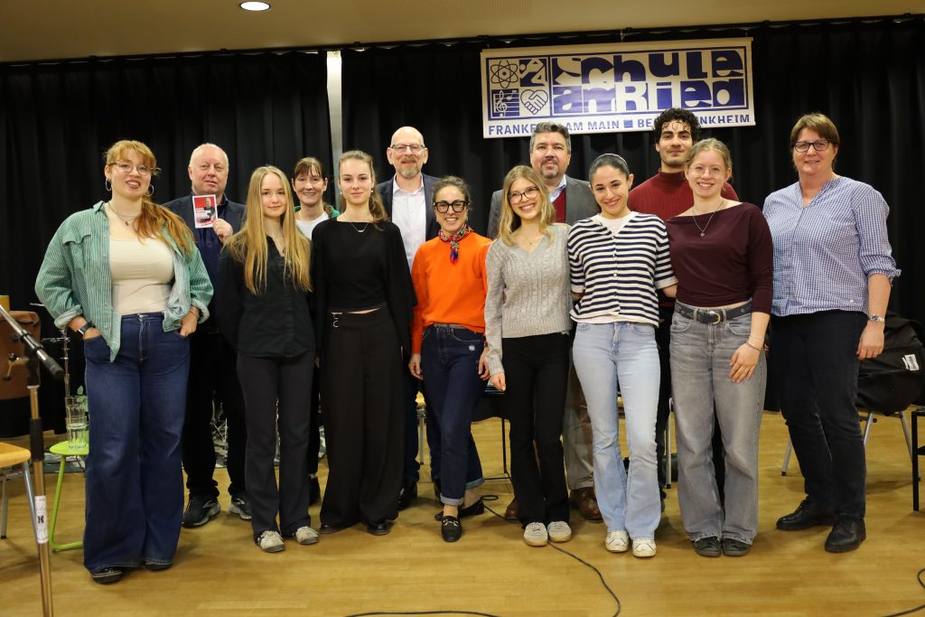 Kristina Ilk, Axel Gerntke (Linke), Janne Nickel, Constanze Nordbrook (Grüne), Ella Brier, Mathias Pfeifer (Bürger für Frankfurt), Isabel Schnitzler (FDP), Charlotte Frühauf, Thomas Winhold (SPD), Shadlin Zakerzadeh, Ekin Kocak, Anouk Scholz; Dr. Alexandra Welzel (Wir Bergen-Enkheimer)